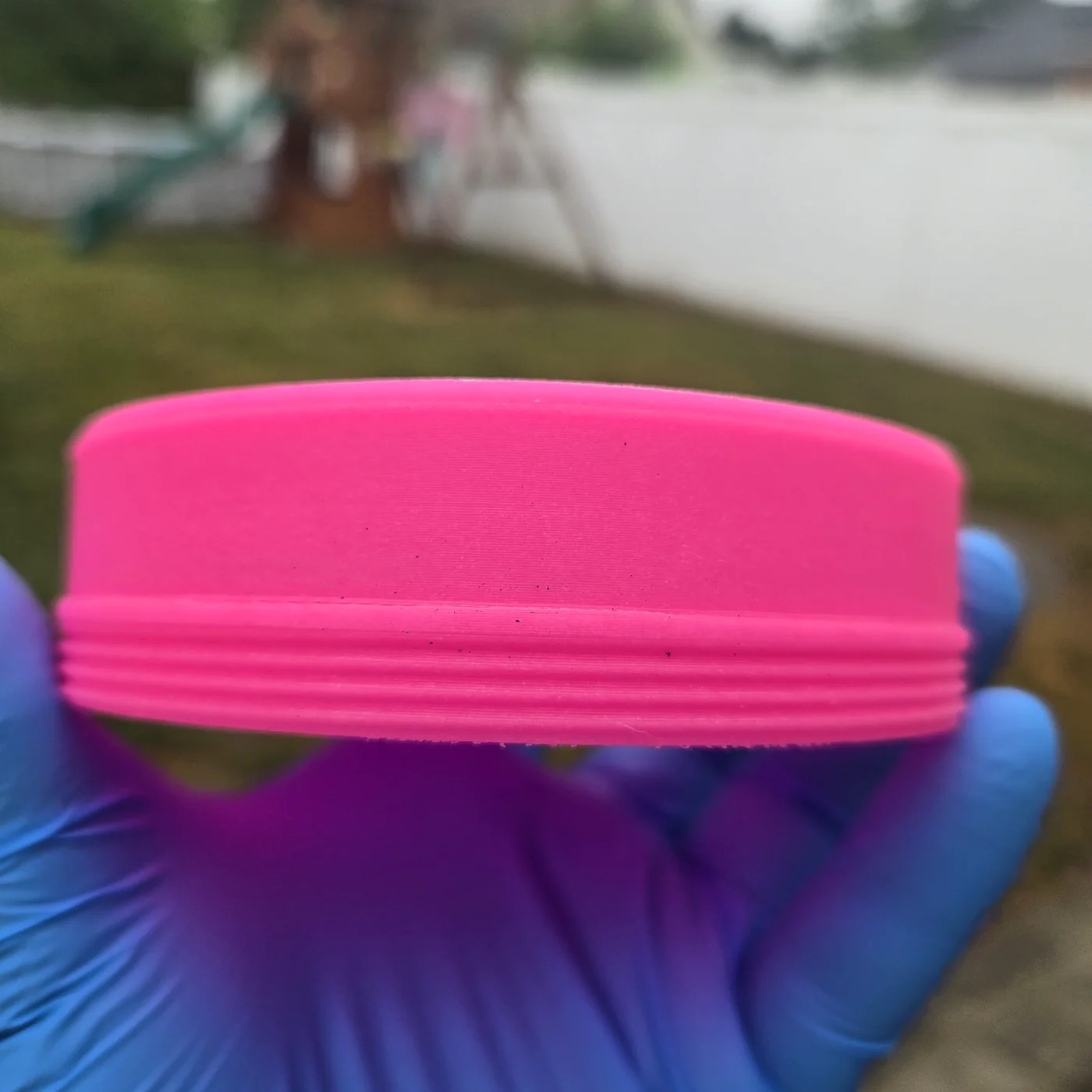 Side profile of the container showing the printed screw thread